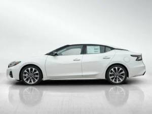 2023 Nissan Maxima