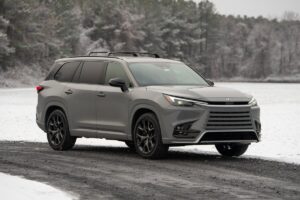 2025 Lexus TX Hybrid